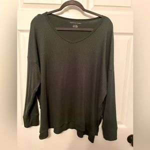 American Eagle Long Sleeve Top